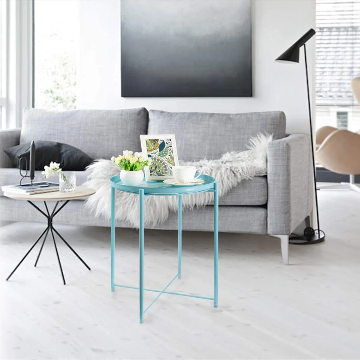 CERBIOR Tray End Table, Round Metal Tray Table Side Sofa Table Anti-Rust and Waterproof Outdoor & Indoor Snack Table Accent Coffee Table Blue