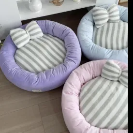Plush Donut Pet Bed with Pillow