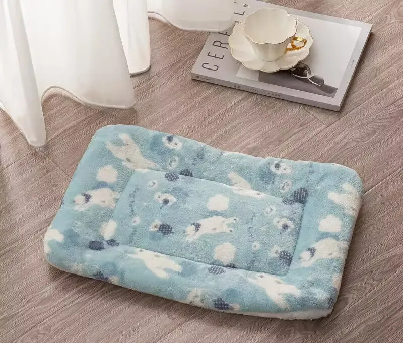 Thickened Dog Bed Mat Soft Pet Sleeping Mat for Dogs Cats Winter Warm Pet Blanket